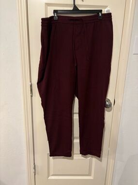 Old Navy Women’s Burgundy Drawstring Pants